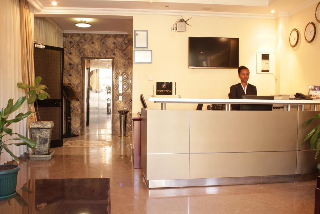 Caravan Hotel Adis Abeba Exterior foto